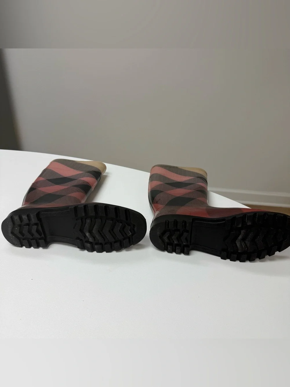 Burberry Wellington Rain boots Size 40